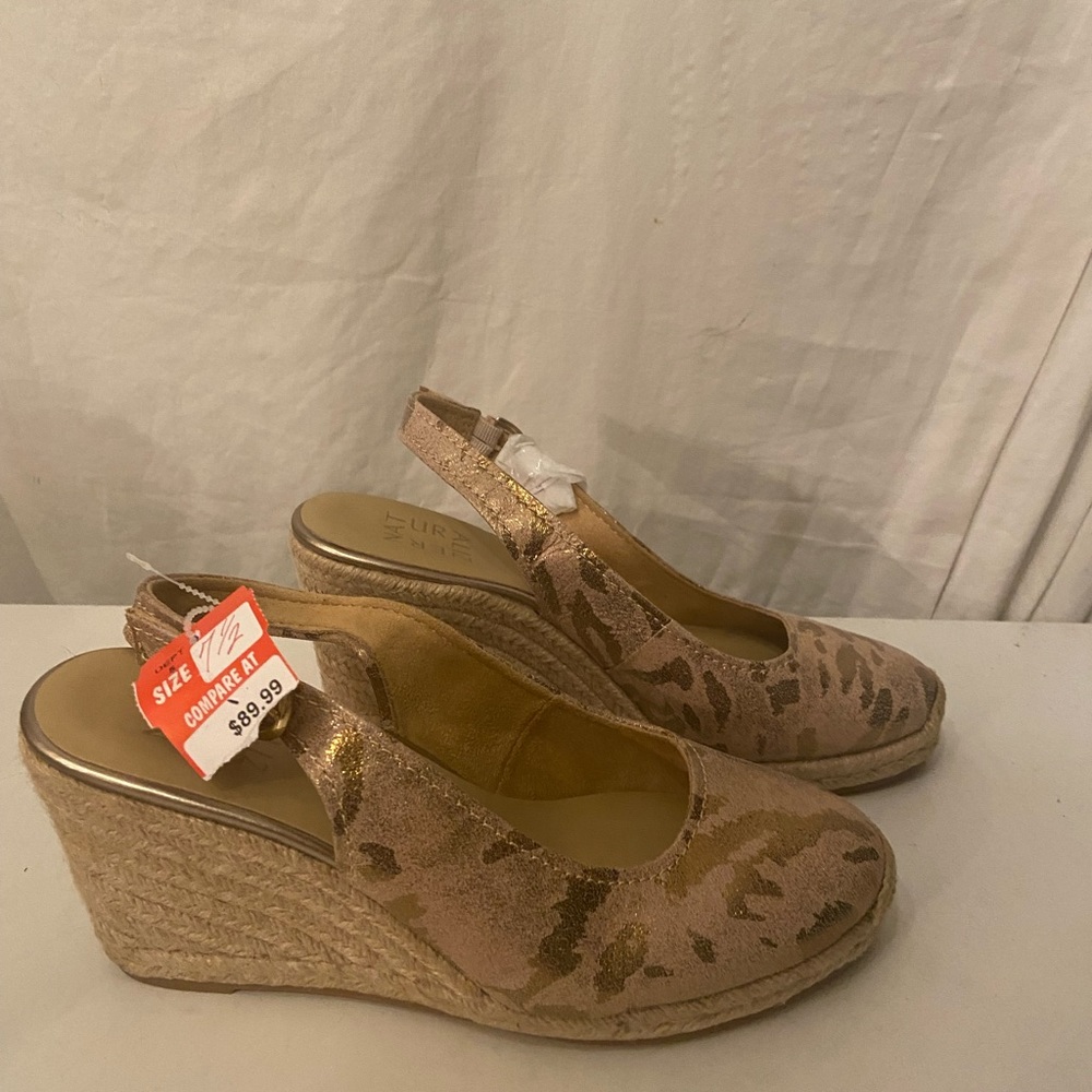 Naturalizer gold animal print pattern wedge shoes